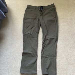 Eddie Bauer athletic pants size 32x30